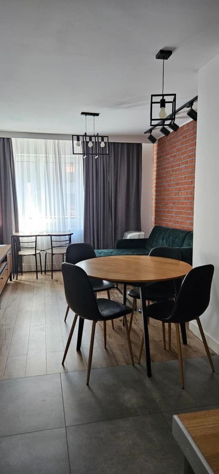 Mieszkanie W Nowoczesnym Halo Apartament W Centrum Wrocław Exteriör bild